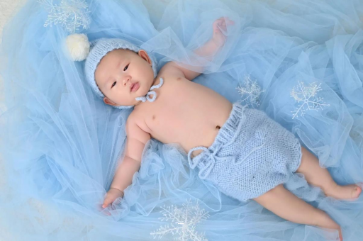 代怀包生男孩医院孕妇上厕所肚子疼